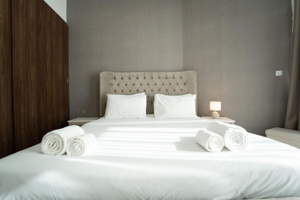 Aws Holiday Homes - Luxurious 2Br In Business Bay Dubai Exterior photo